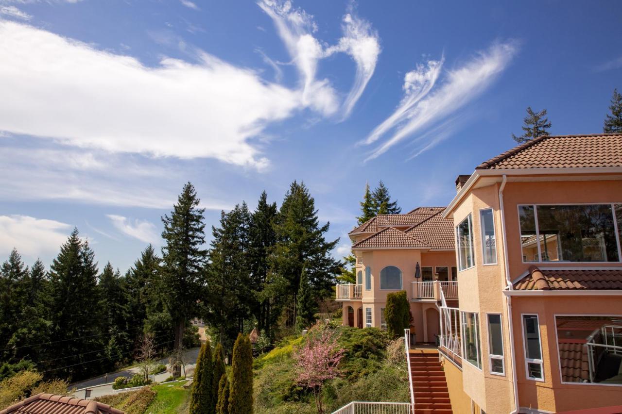 Villa Eyrie Resort Malahat Exterior photo