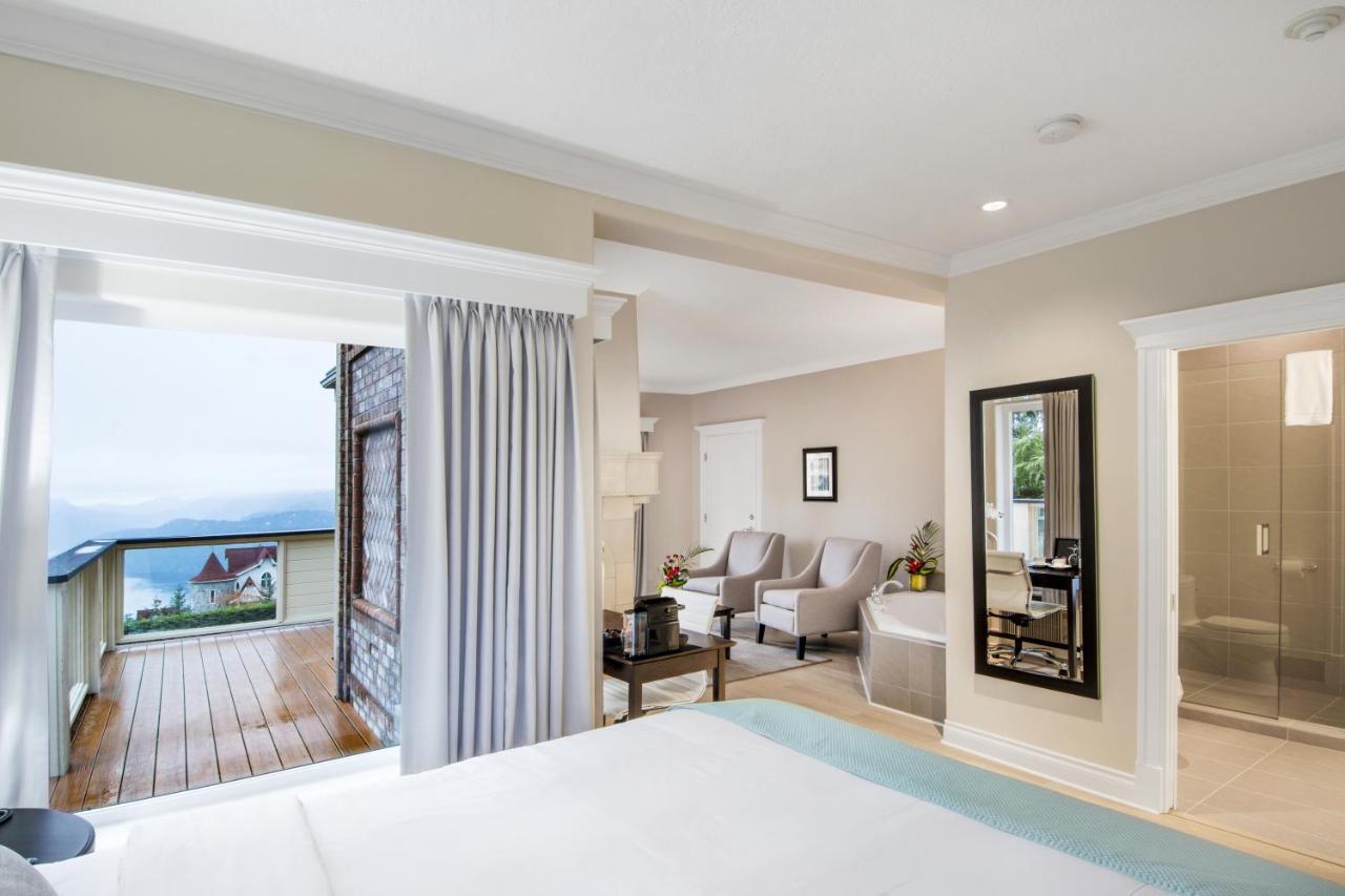 Villa Eyrie Resort Malahat Exterior photo